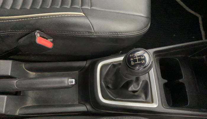2018 Maruti Swift VXI, Petrol, Manual, 16,150 km, Gear Lever