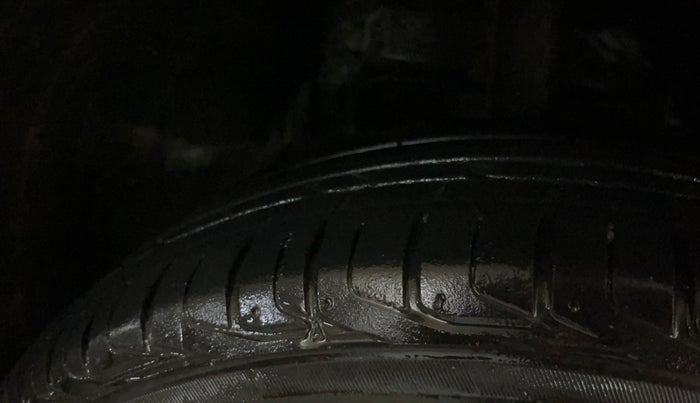 2023 Tata NEXON SMART+ 1.2 PETROL, Petrol, Manual, 25,194 km, Right Front Tyre Tread