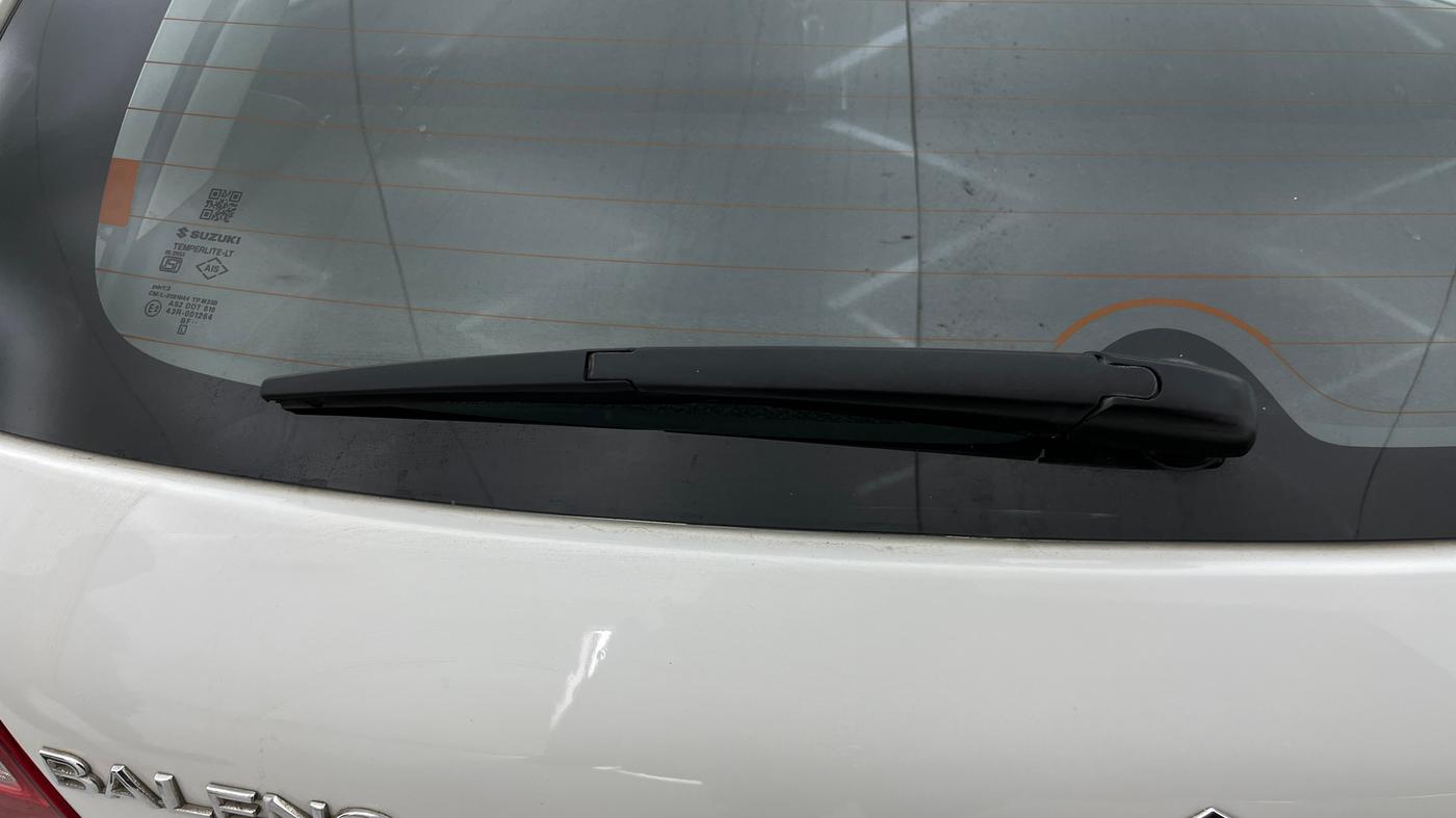 2015 Maruti Baleno DELTA CVT PETROL 1.2, Petrol, Automatic, 92,838 km, Rear Wiper