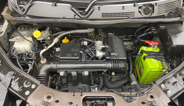 2021 Nissan MAGNITE XV MT, Petrol, Manual, 38,103 km, Engine View