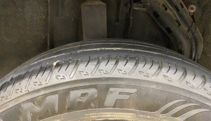 2021 Nissan MAGNITE XV MT, Petrol, Manual, 38,103 km, Right Rear Tyre Tread