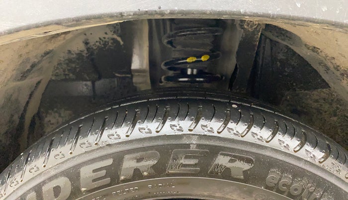 2021 Nissan MAGNITE XV MT, Petrol, Manual, 38,103 km, Left Front Tyre Tread