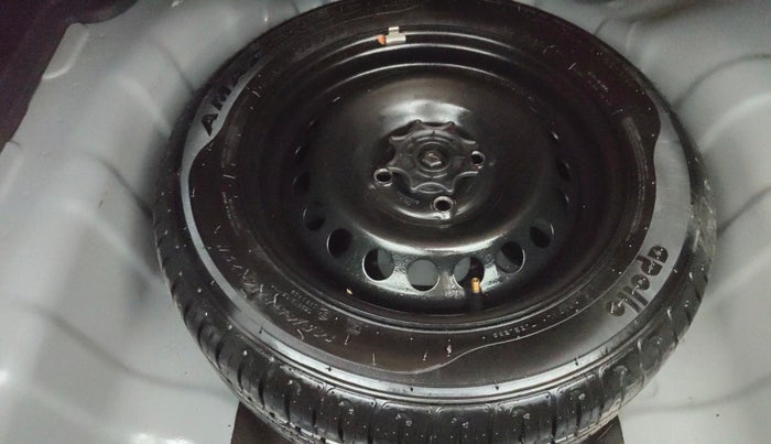 2014 Hyundai Xcent S (O) 1.2, Petrol, Manual, 64,985 km, Spare Tyre