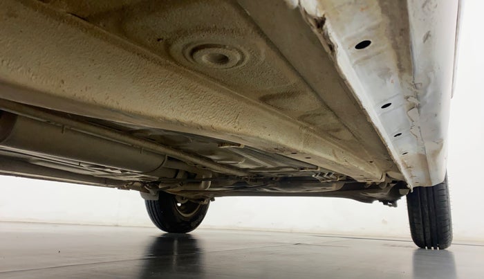 2017 Maruti Dzire VDI, Diesel, Manual, 82,074 km, Right Side Underbody