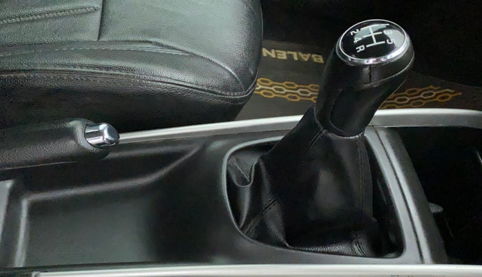 2018 Maruti Baleno ALPHA PETROL 1.2, Petrol, Manual, 32,432 km, Gear Lever