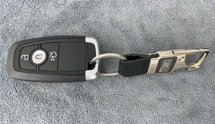 2018 Ford Figo Aspire 1.2 TITANIUM PETROL, Petrol, Manual, 27,077 km, Key Close Up