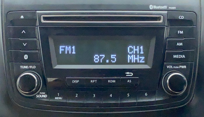 2018 Maruti Dzire VXI, Petrol, Manual, 71,810 km, Infotainment System