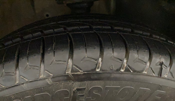 2019 Maruti IGNIS ZETA 1.2 AMT, Petrol, Automatic, 31,753 km, Right Front Tyre Tread