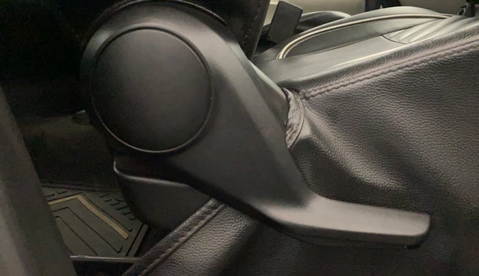 2019 Maruti IGNIS ZETA 1.2 AMT, Petrol, Automatic, 31,753 km, Driver Side Adjustment Panel