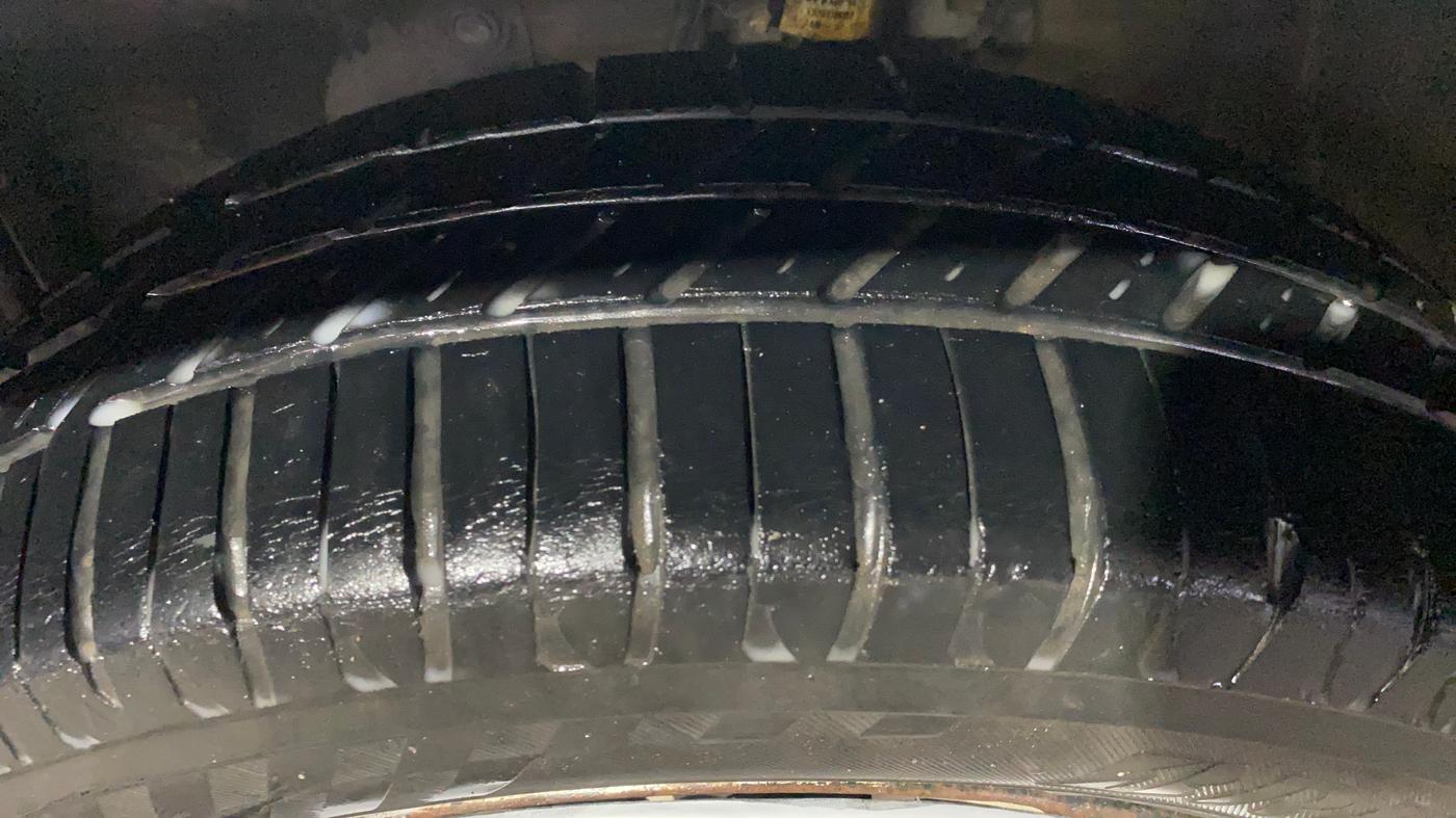 2022 Honda Amaze 1.2L I-VTEC E, CNG, Manual, 91,028 km, Left Front Tyre Tread