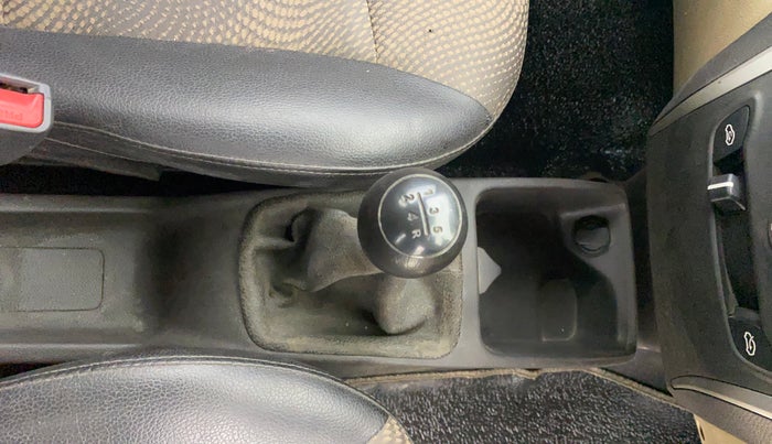 2014 Hyundai Eon MAGNA +, Petrol, Manual, 27,630 km, Gear Lever