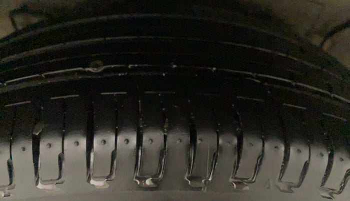 2022 Hyundai NEW I20 MAGNA 1.5 MT, Diesel, Manual, 12,955 km, Left Rear Tyre Tread