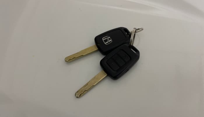 2016 Honda City 1.5L I-VTEC S MT, Petrol, Manual, 90,217 km, Key Close Up
