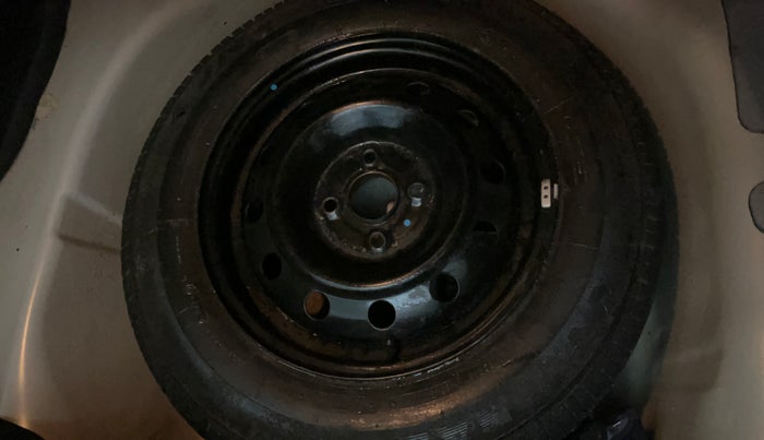 2014 Maruti Swift Dzire VXI, Petrol, Manual, 29,815 km, Spare Tyre