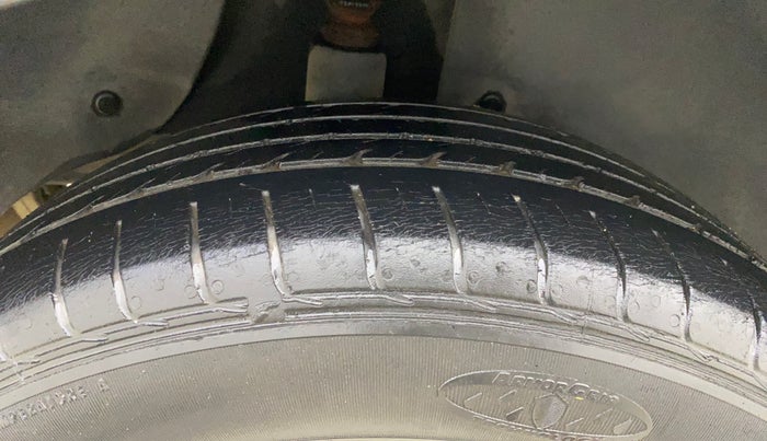 2017 Hyundai Creta S 1.4 DIESEL, Diesel, Manual, 62,642 km, Right Rear Tyre Tread