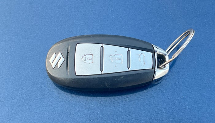 2018 Maruti Ciaz ALPHA  AT 1.4  PETROL, Petrol, Automatic, 98,558 km, Key Close Up