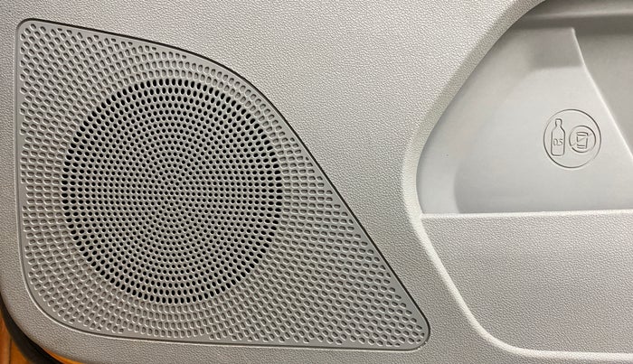 2017 Tata Tiago XZ 1.2 REVOTRON, Petrol, Manual, 65,312 km, Speaker