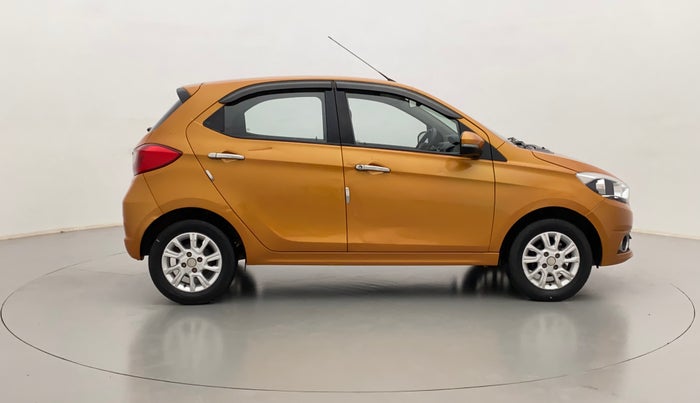 2017 Tata Tiago XZ 1.2 REVOTRON, Petrol, Manual, 65,312 km, Right Side View