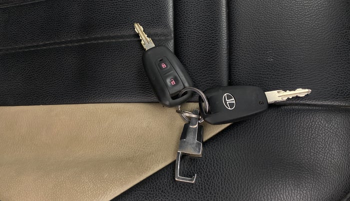 2013 Tata Manza VX QUADRAJET, Diesel, Manual, 87,544 km, Key Close Up