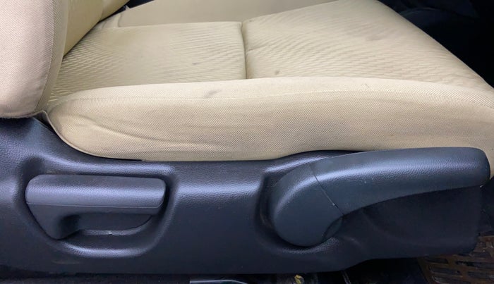 2016 Honda Jazz 1.2 S MT, Petrol, Manual, 45,612 km, Driver Side Adjustment Panel