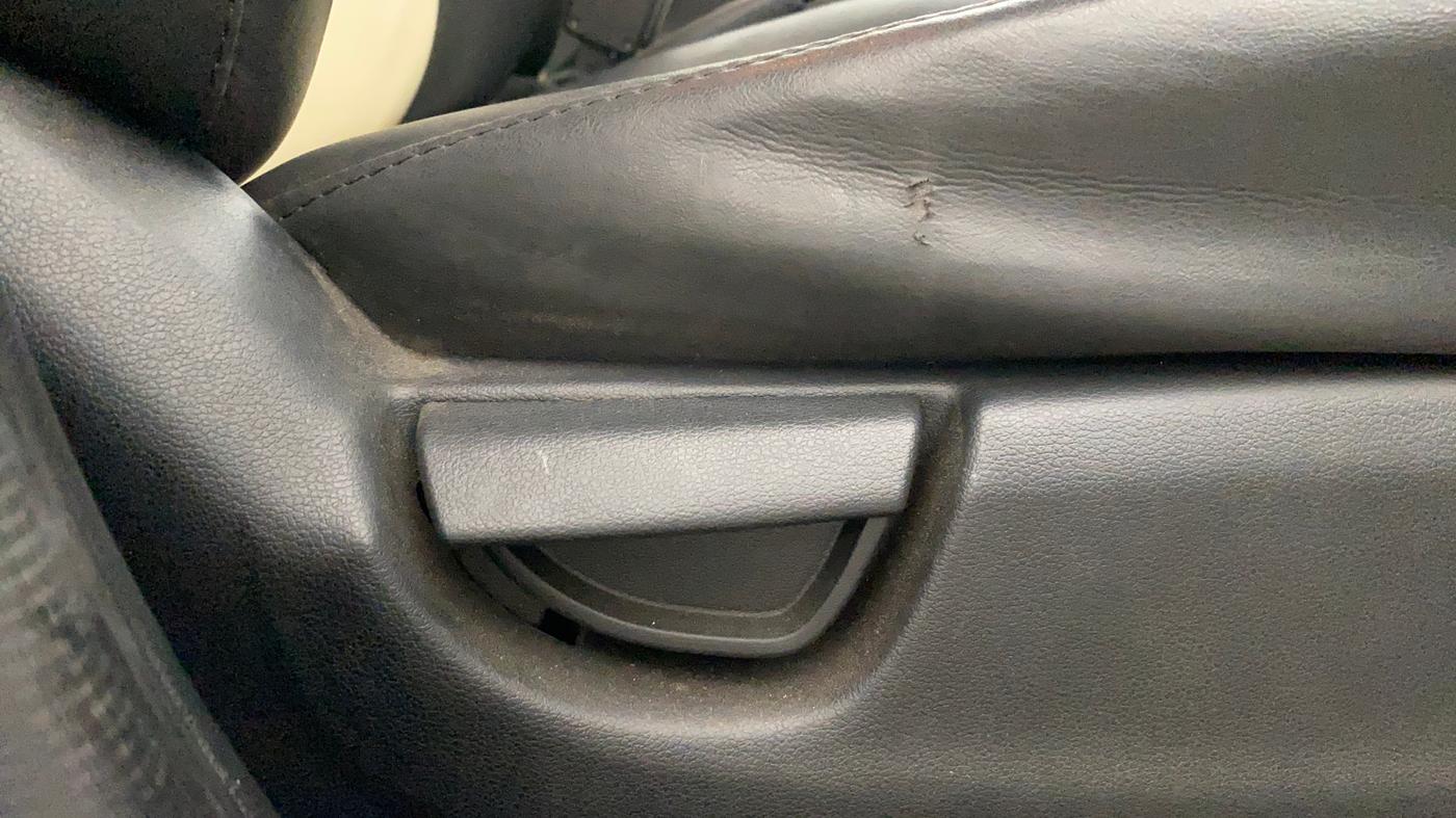 2021 Hyundai NEW SANTRO SPORTZ EXECUTIVE MT CNG, CNG, Manual, 31,303 km, Driver Side Adjustment Panel