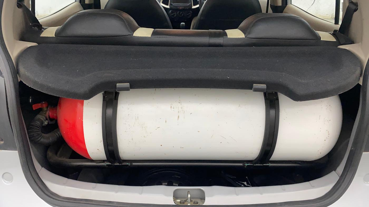 2021 Hyundai NEW SANTRO SPORTZ EXECUTIVE MT CNG, CNG, Manual, 31,303 km, Boot Inside