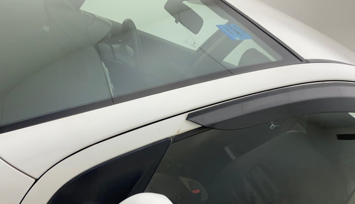 2011 Hyundai i20 SPORTZ (O) 1.2, Petrol, Manual, 93,658 km, Left A pillar - Minor scratches