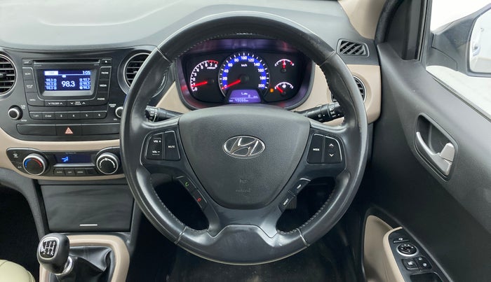 2014 Hyundai Xcent SX 1.2 (O), Petrol, Manual, 49,066 km, Steering Wheel Close Up