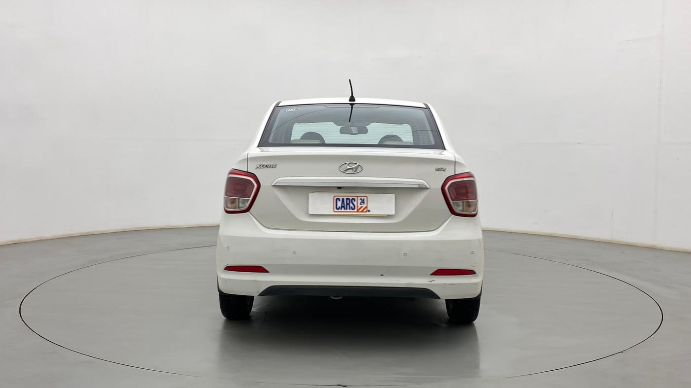 2014 Hyundai Xcent SX 1.2 (O), Petrol, Manual, 49,066 km, Back/Rear