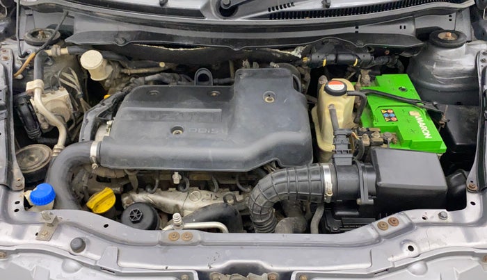2015 Maruti Swift VDI ABS, Diesel, Manual, 1,20,956 km, Open Bonet