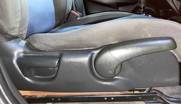 2018 Honda WR-V 1.2L I-VTEC S MT, Petrol, Manual, 39,230 km, Driver Side Adjustment Panel