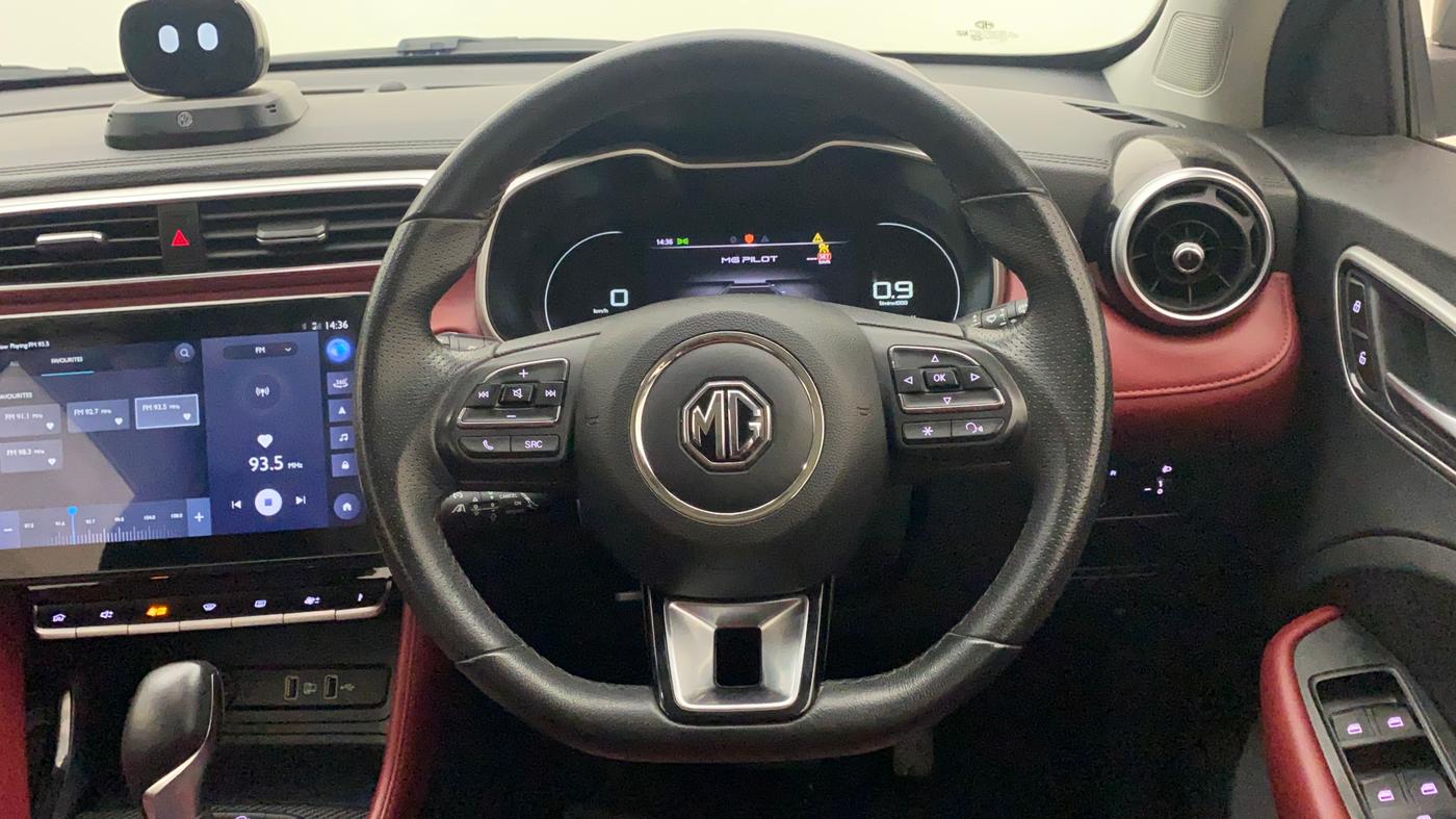 2023 MG ASTOR SAVVY 1.5 CVT S RED, Petrol, Automatic, 27,794 km, Steering Wheel Close Up