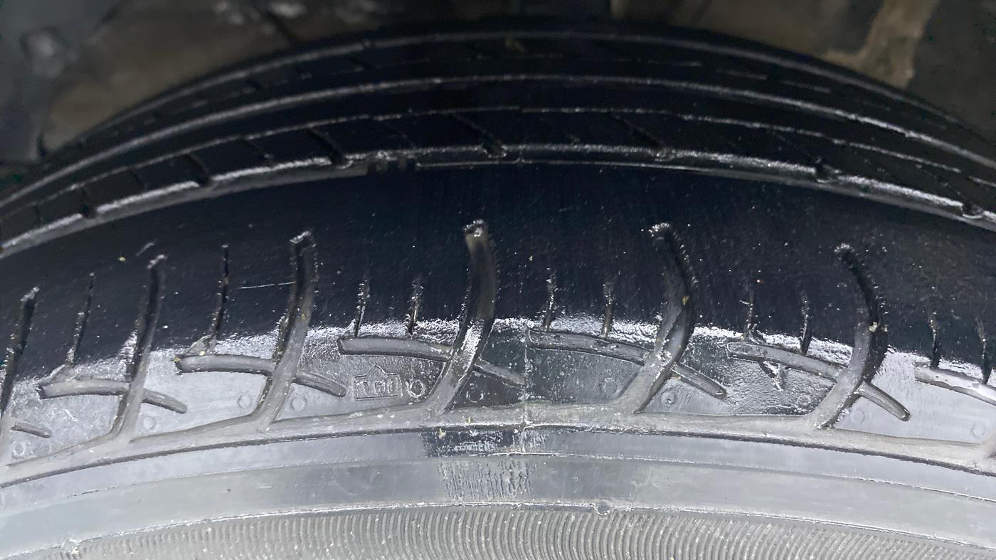 2019 Maruti Baleno DELTA 1.2 K12, Petrol, Manual, 46,472 km, Left Front Tyre Tread