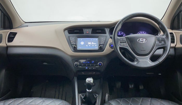 2016 Hyundai Elite i20 ASTA 1.2 (O), Petrol, Manual, 62,411 km, Dashboard