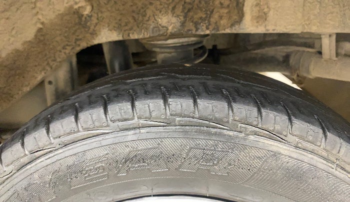 2017 Maruti Alto 800 LXI, Petrol, Manual, 34,901 km, Left Rear Tyre Tread