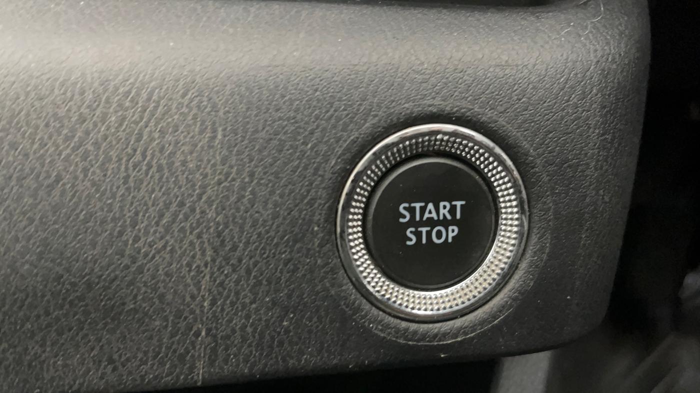 2023 Nissan MAGNITE XV PREMIUM TURBO CVT, Petrol, Automatic, 16,395 km, Keyless Start/ Stop Button