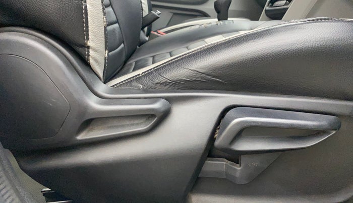 2020 Tata Tiago XZ PLUS PETROL, Petrol, Manual, 39,409 km, Driver Side Adjustment Panel