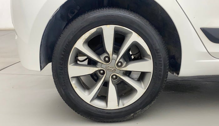 2016 Hyundai Elite i20 ASTA 1.4 CRDI (O), Diesel, Manual, 46,022 km, Right Rear Wheel