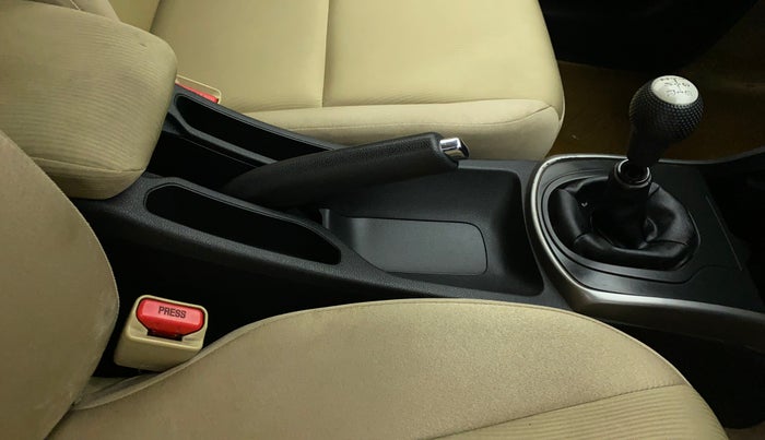 2015 Honda City 1.5L I-VTEC SV, Petrol, Manual, 47,160 km, Gear Lever