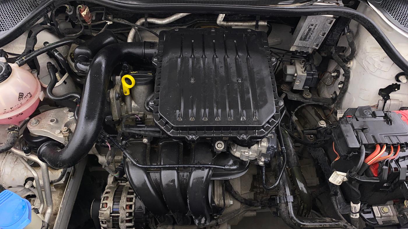 2019 Volkswagen Ameo COMFORTLINE 1.0L, Petrol, Manual, 40,024 km, Engine View