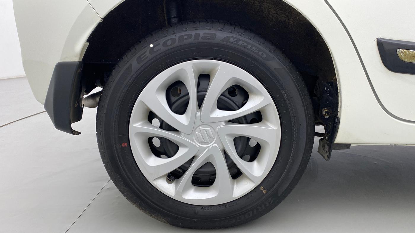 2022 Maruti Celerio VXI d, Petrol, Manual, 2,747 km, Right Rear Wheel