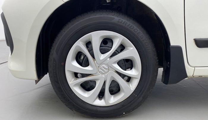 2022 Maruti Celerio VXI d, Petrol, Manual, 2,747 km, Left Front Wheel