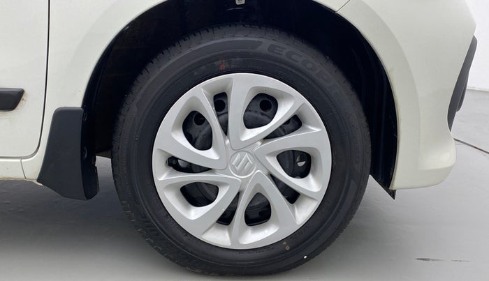 2022 Maruti Celerio VXI d, Petrol, Manual, 2,747 km, Right Front Wheel