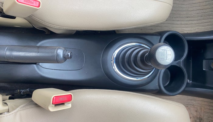 2015 Honda Amaze 1.2L I-VTEC SX, Petrol, Manual, 69,648 km, Gear Lever