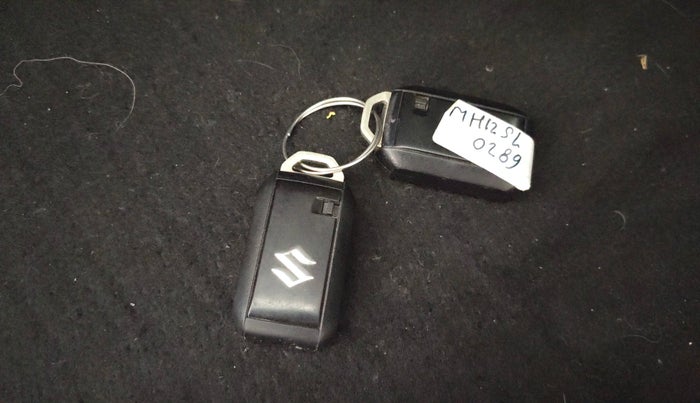 2019 Maruti XL6 ALPHA AT, Petrol, Automatic, 1,28,249 km, Key Close Up