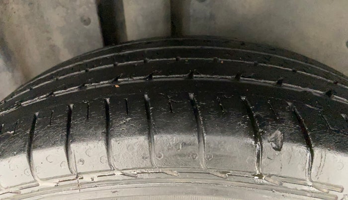 2020 MG HECTOR SHARP 1.5 DCT PETROL, Petrol, Automatic, 55,007 km, Right Rear Tyre Tread