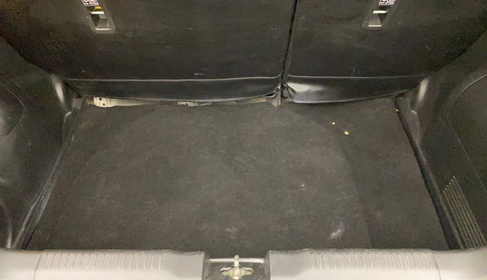 2018 Maruti Swift ZXI PLUS, Petrol, Manual, 1,12,825 km, Boot Inside