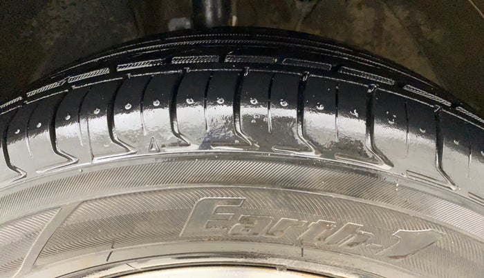 2018 Maruti Swift ZXI PLUS, Petrol, Manual, 1,12,825 km, Left Front Tyre Tread