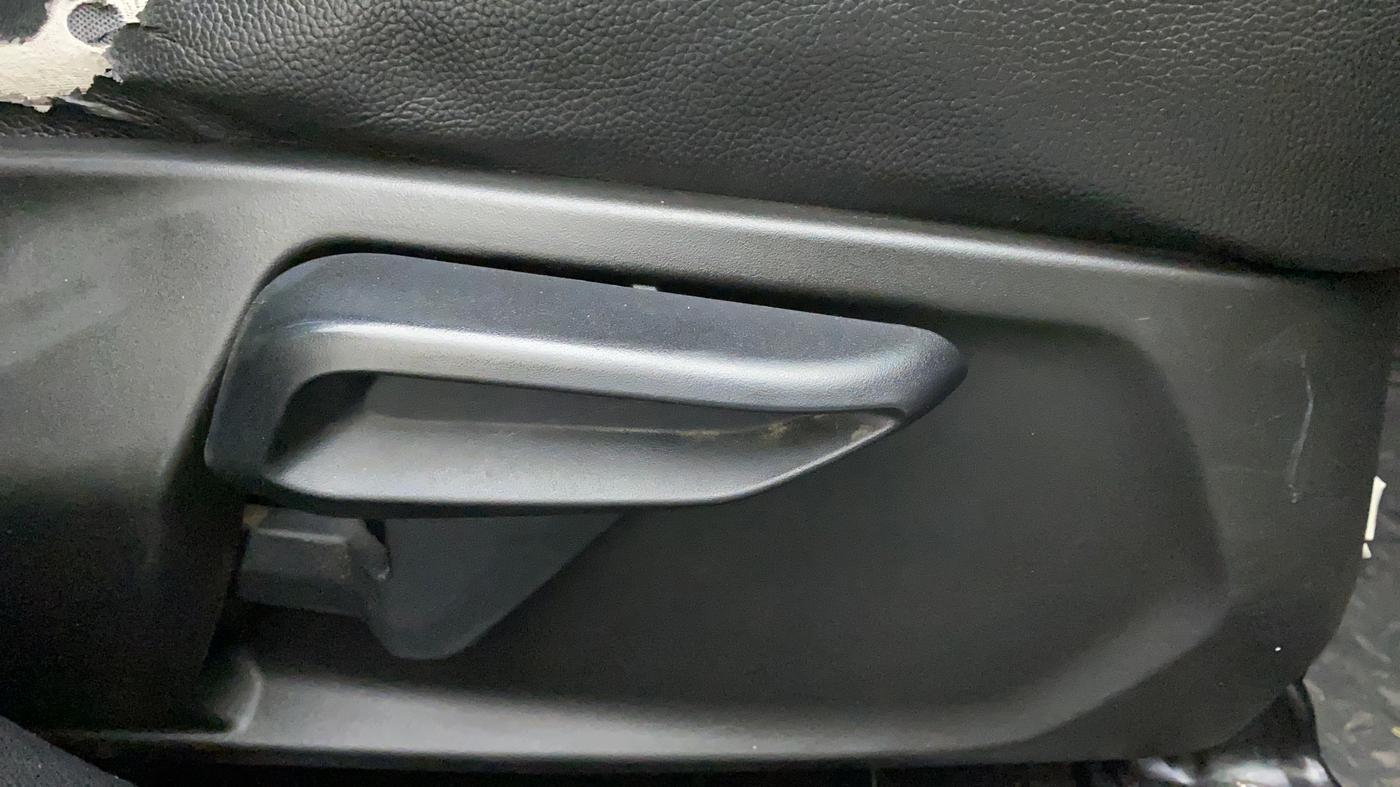 2022 Tata TIGOR XZ PLUS PETROL, CNG, Manual, 60,743 km, Driver Side Adjustment Panel