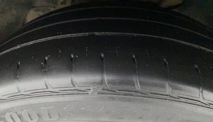 2022 Tata TIGOR XZ PLUS PETROL, CNG, Manual, 60,743 km, Left Front Tyre Tread
